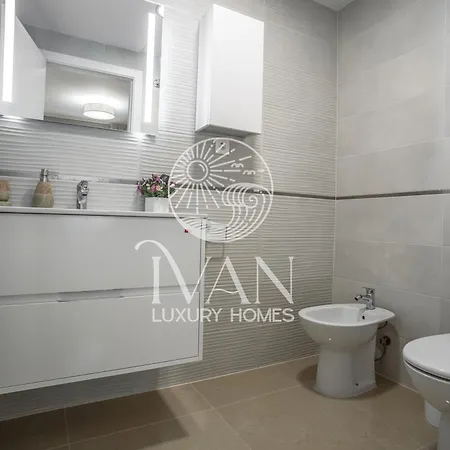 Casa Sandra Ivan Luxury Homes 9ªpta Sur 1ªlinea Apartment *